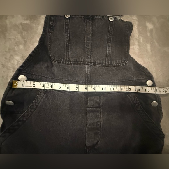 “We The Free” Womens Overalls Black Denim 100% Cotton Chore Work Bib Sz 28 - Picture 5 of 9